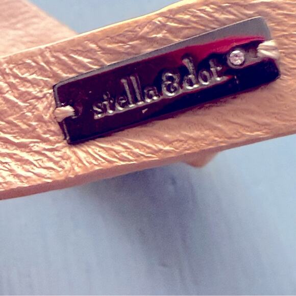 Stella & Dot Wrap Bracelet - Picture 4 of 5